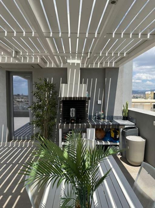 Luxury Maisonette With Shared Pool Athen Eksteriør billede